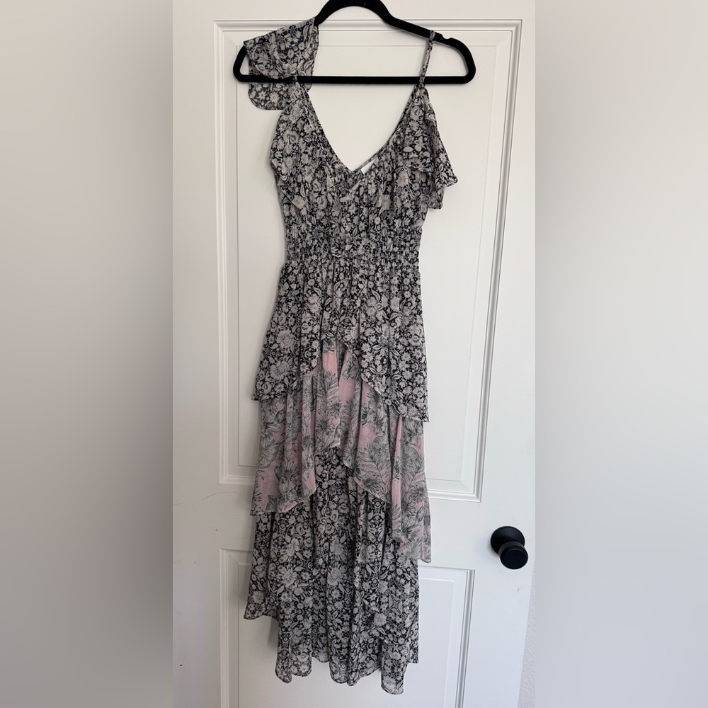 Flowy MISA dress. Lightweight and flattering.